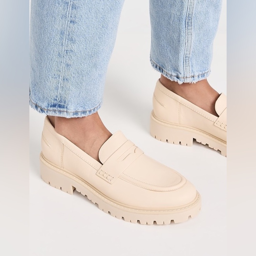 SCHUTZ Christie Leather Loafers in Eggshell Size 8.5